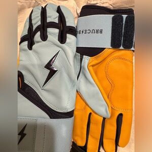 Men's Leather Gloves - Blue and Yellow
